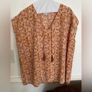 Cool summer sleeveless top